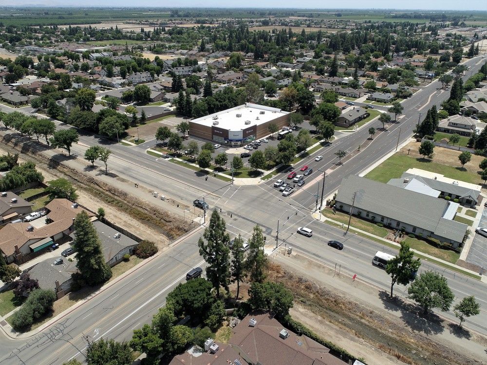 PRIME Net Leased Investment - Rite Aid: 1735 E Walnut Ave, Visalia, CA 93292